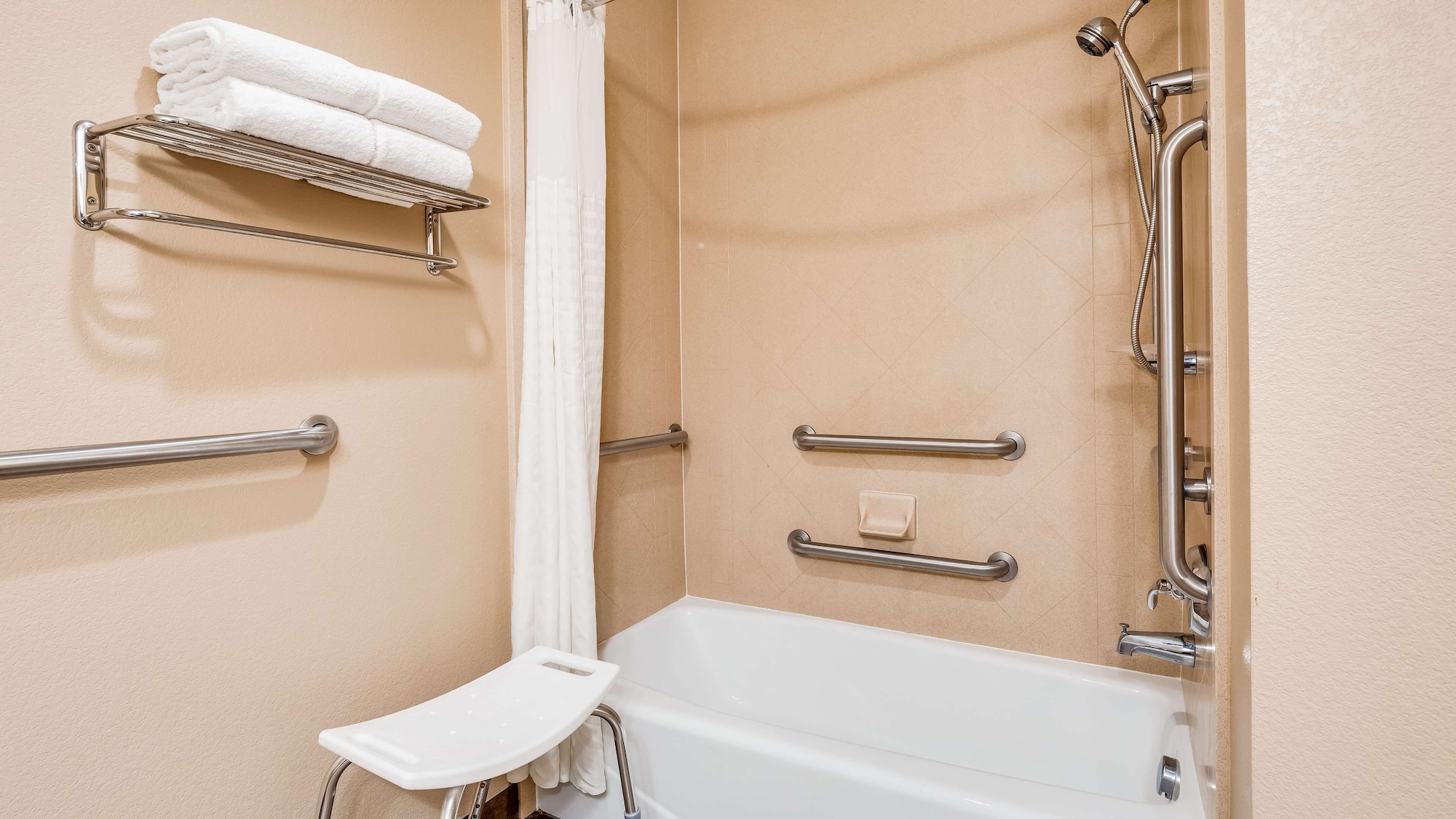 جناح بسرير كينج مع أريكة لذوي الإعاقة، Best Western Carthage Inn & Suites 5/5