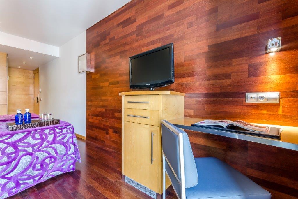 Hotel Sansi Barcelona 36/46