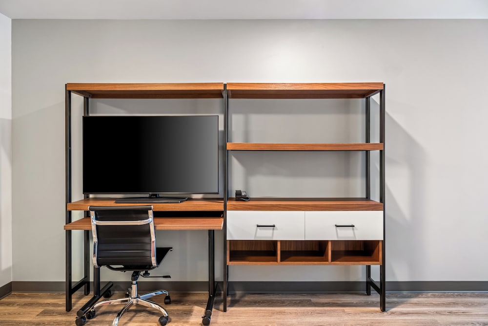Everhome Suites Somerset - South Brunswick 41/50