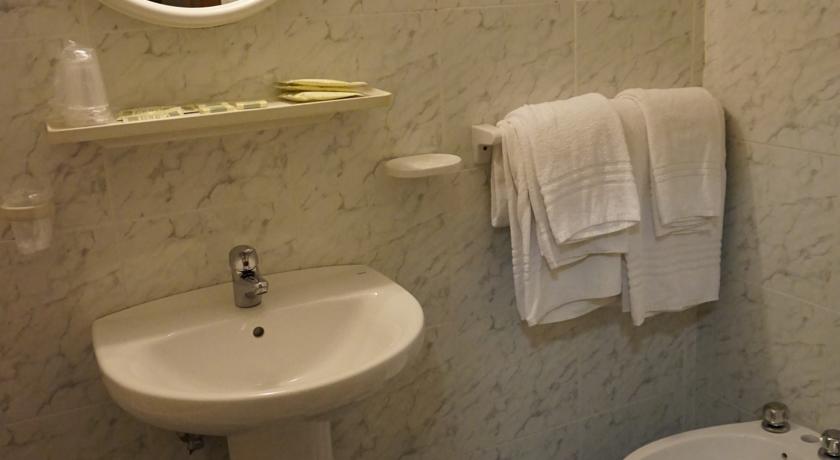 Hotel Mariano 16/18
