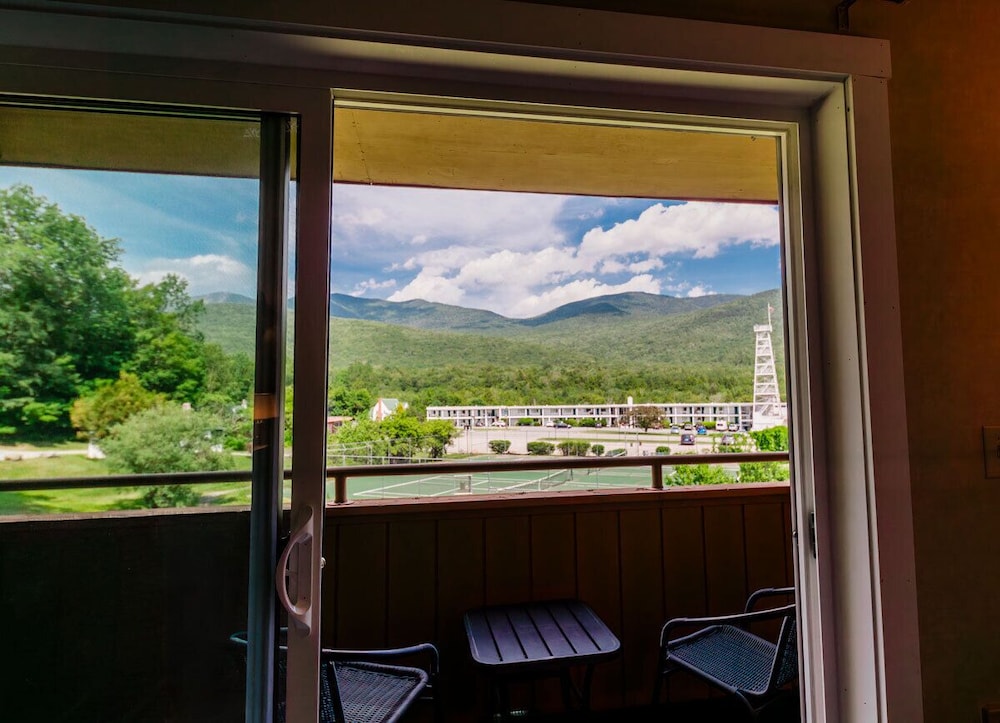 Indian Head Resort 48/69