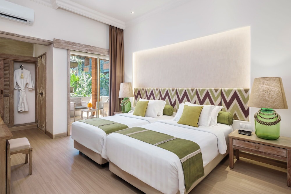 Garden, Club, Twin Beds، Bali Mandira Beach Resort and Spa 3/5