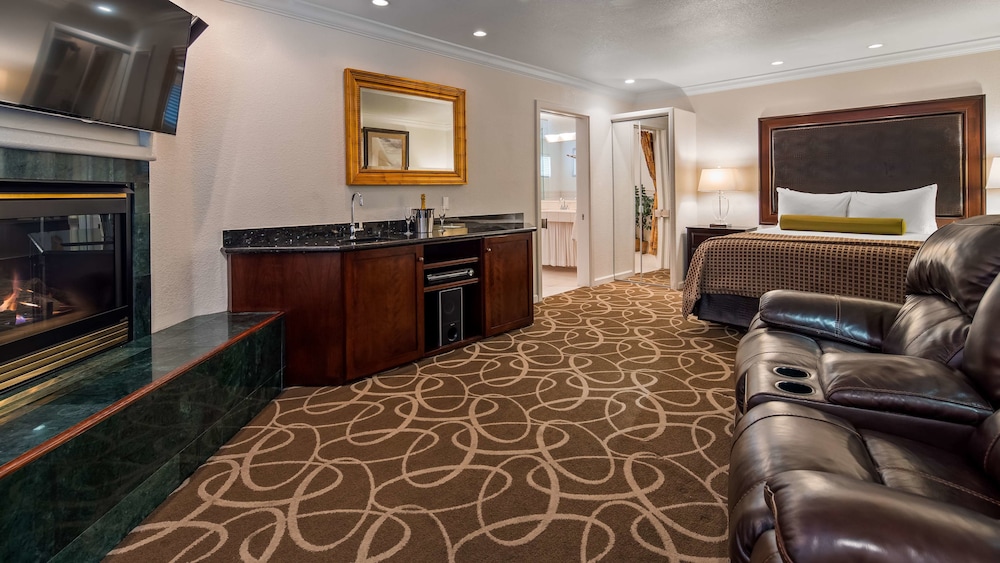 Best Western Plus Humboldt Bay Inn 41/47