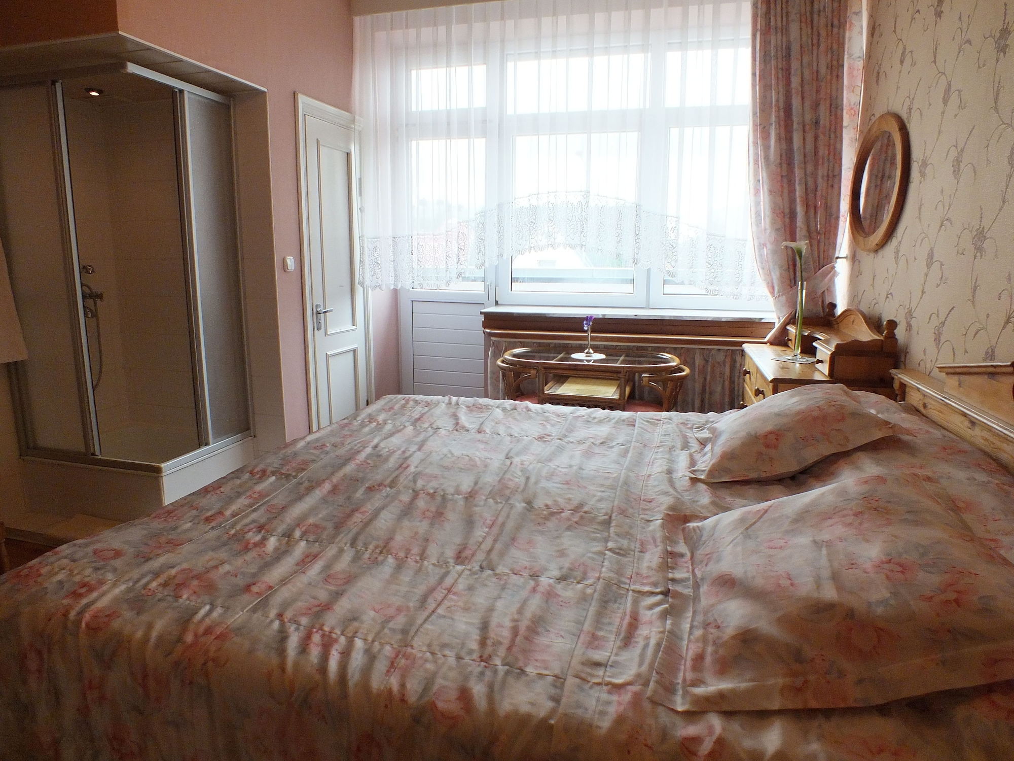 ROOM, DOUBLE BED, BALCONY
