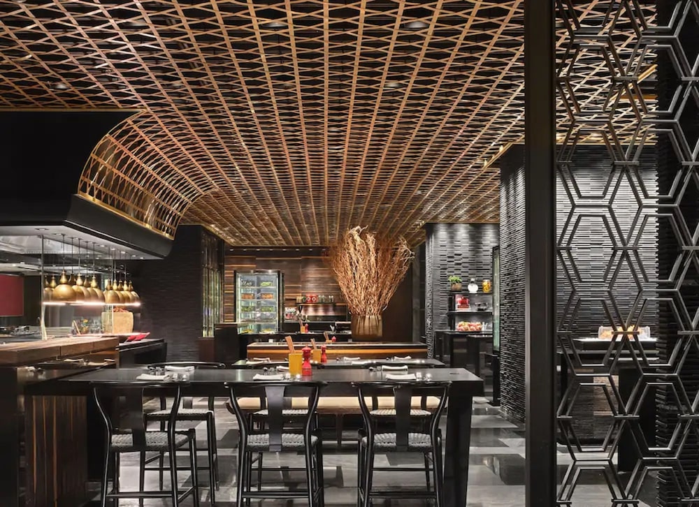 New World Beijing Hotel 27/37
