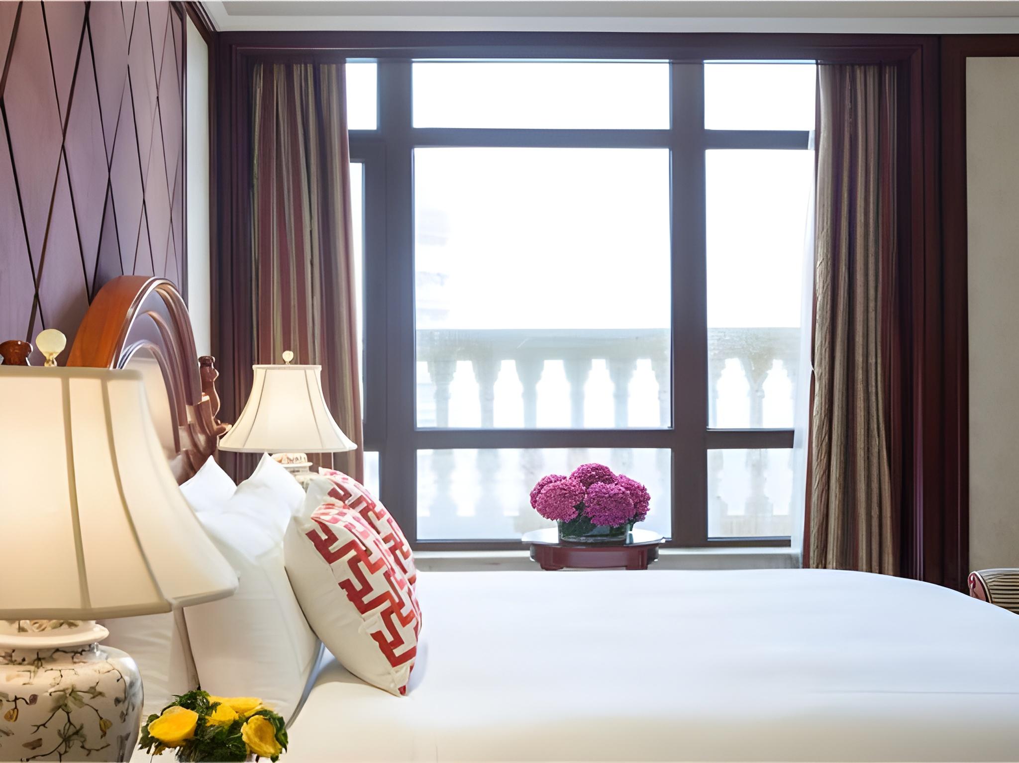 Star, Double Bed