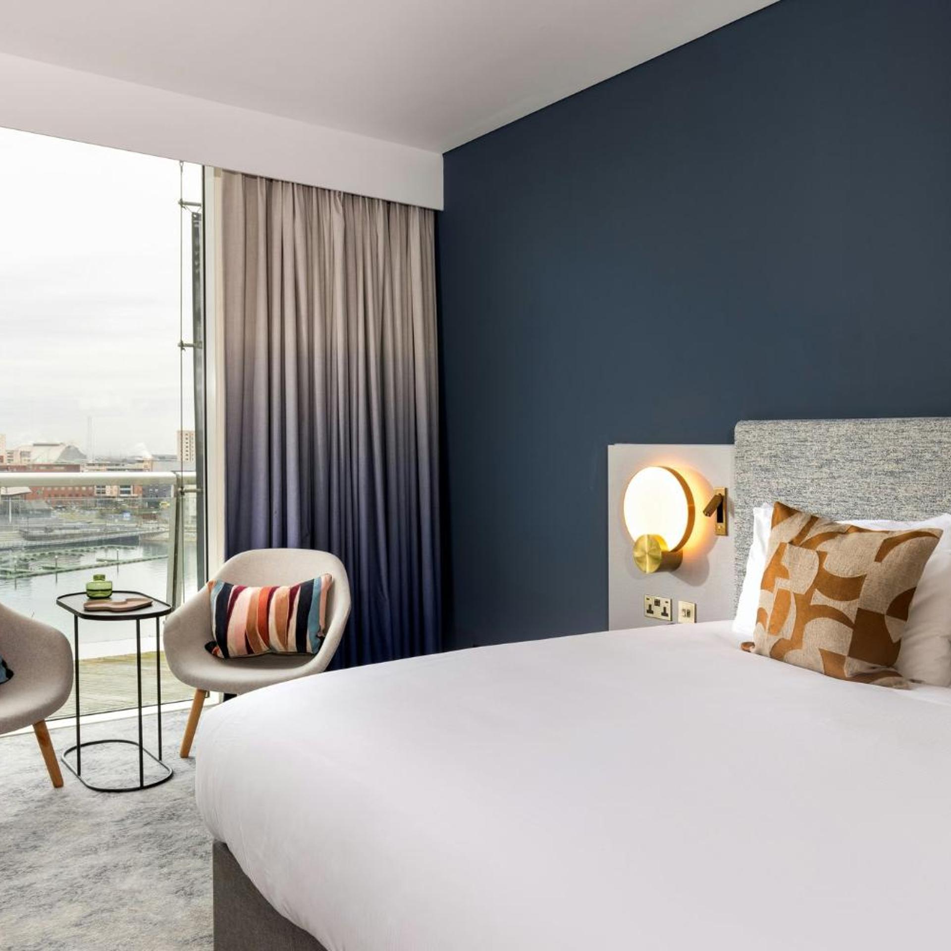 Super, Premium, King Bed