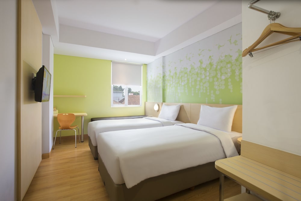ZEST, TWIN BEDS