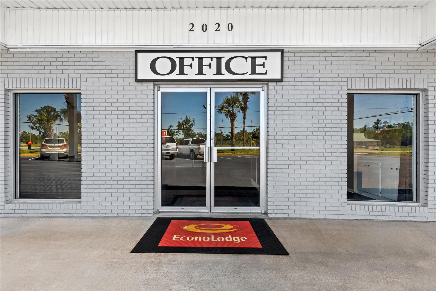 Econo Lodge Jennings, FL 4/30