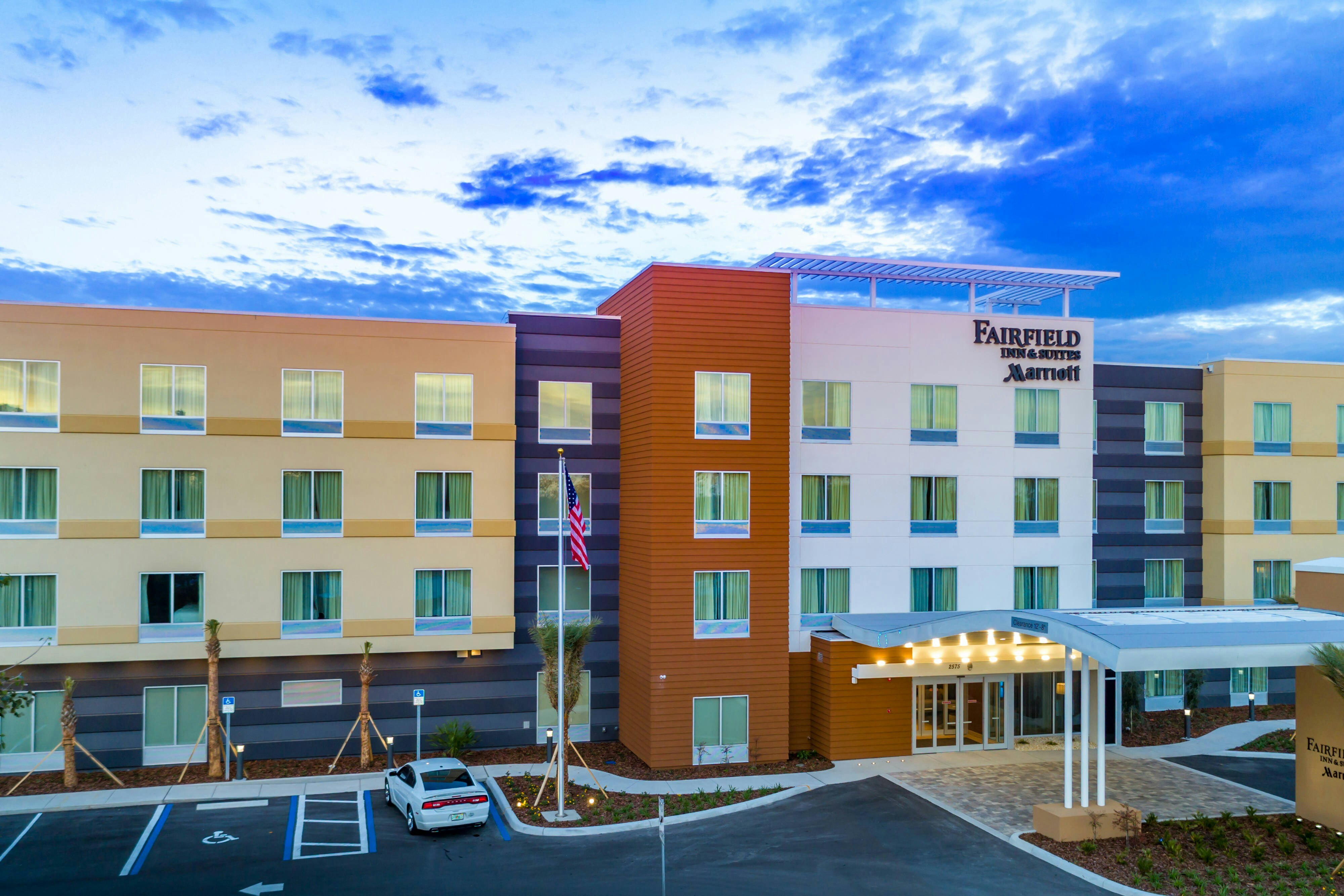 Fairfield Inn & Suites by Marriott St Petersburg North 1/25
