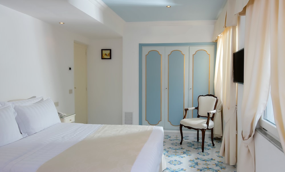Hotel Syrene Capri 15/69
