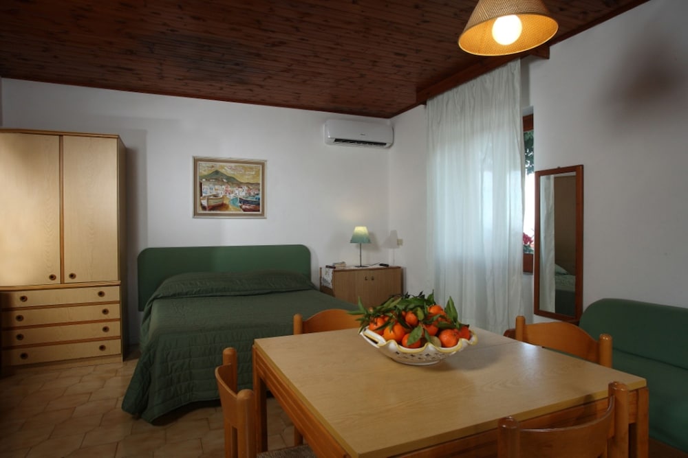 Hotel Residence Matarese 34/52