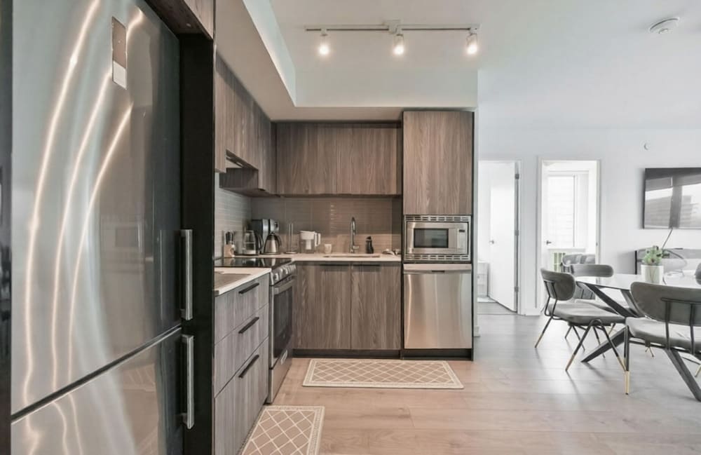 Teahouse Condos in Downtown Toronto 33/50
