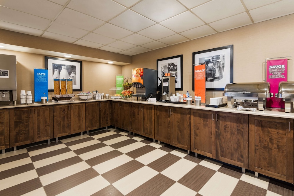 Hampton Inn Raleigh/Cary 11/45