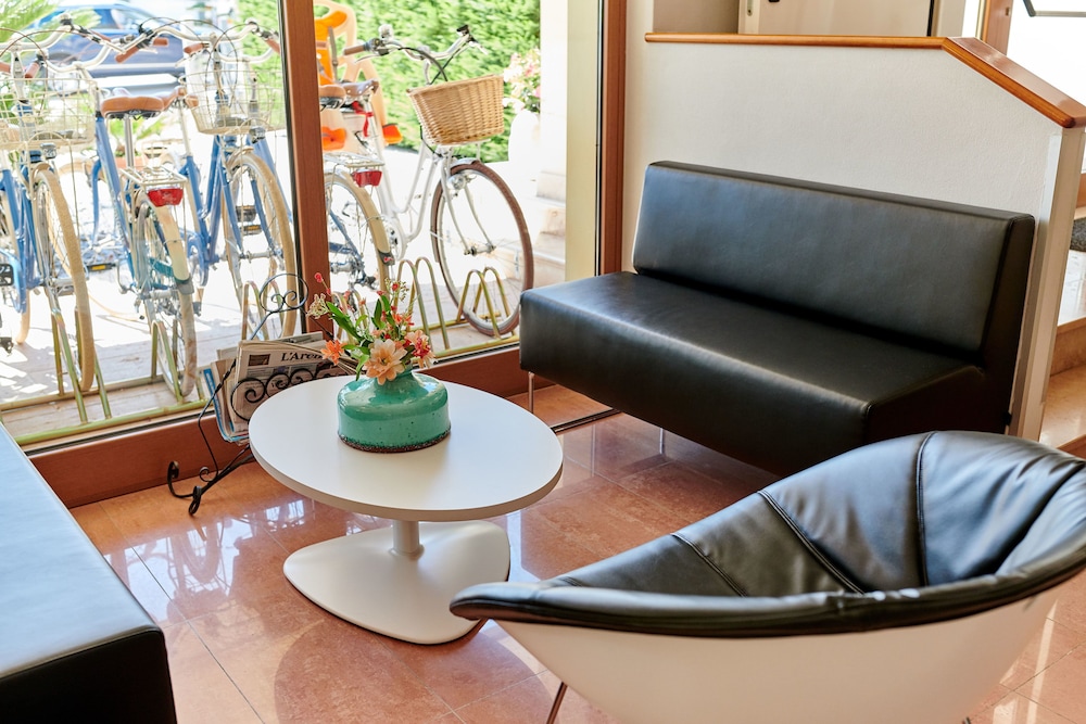 Eco Hotel Benacus 22/50