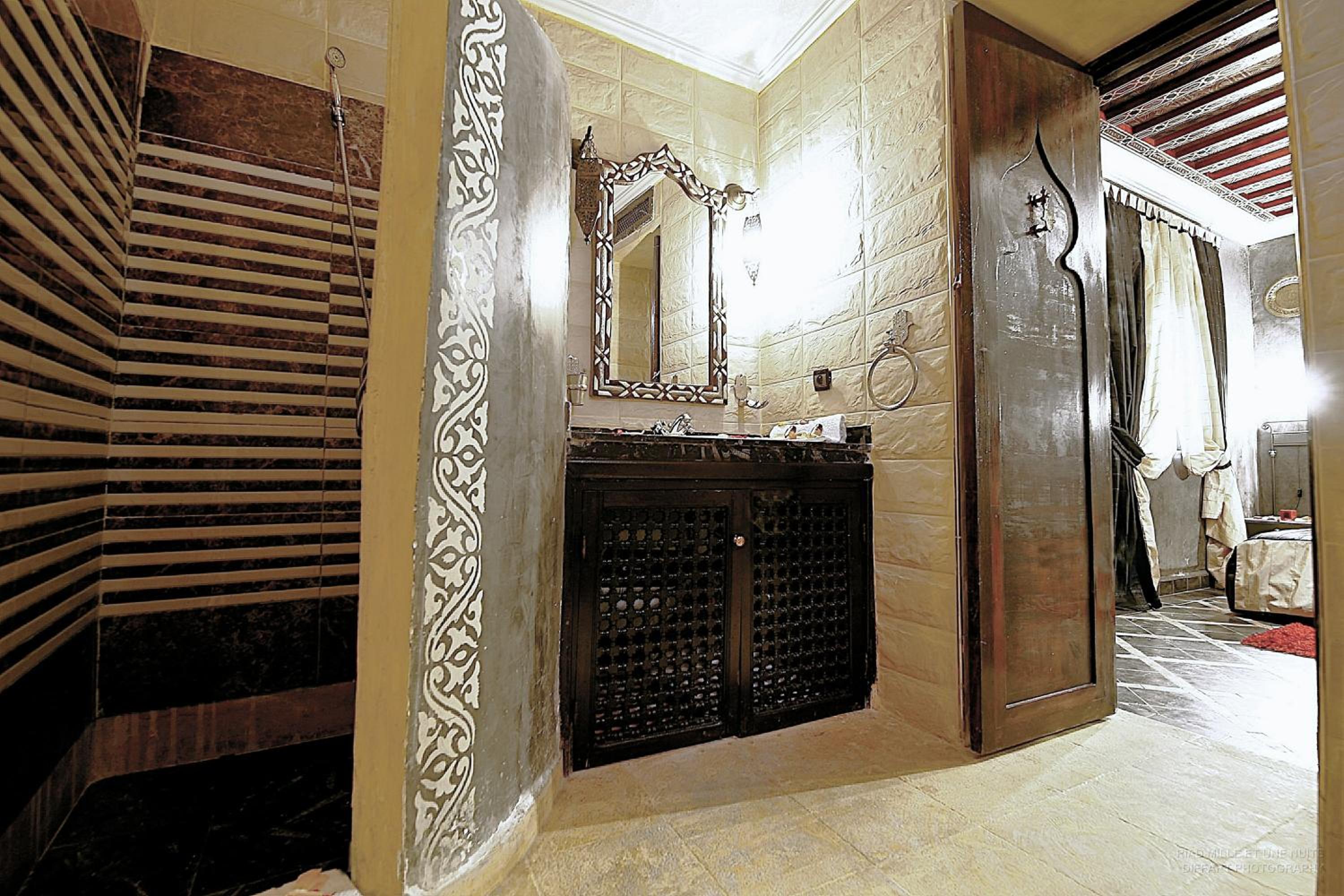 Yasmina, Double or Twin Bed، Riad Mille Et Une Nuits 7/7