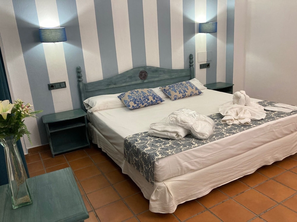 Hotel Almagro 39/73