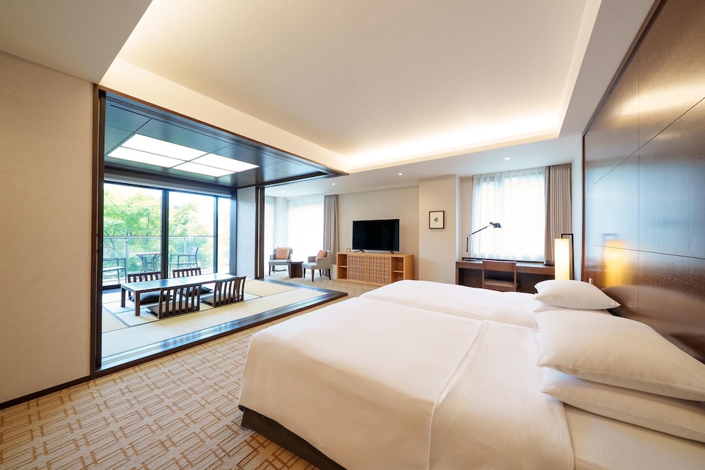 Hyatt Regency Hakone Resort and Spa 23/76