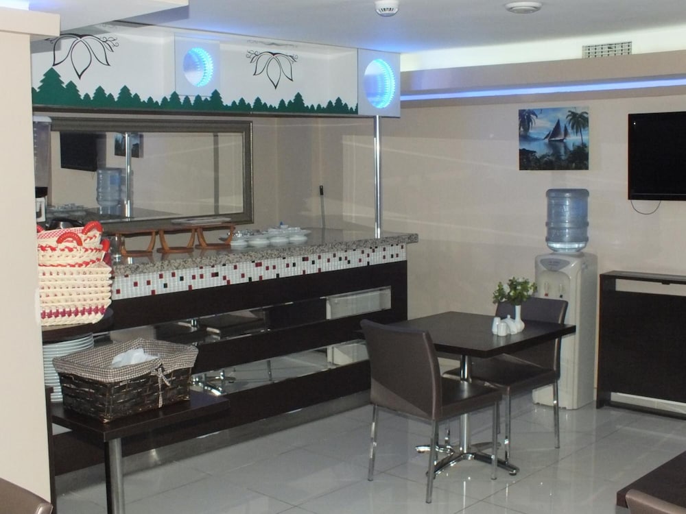 TIMYA HOTEL 49/55