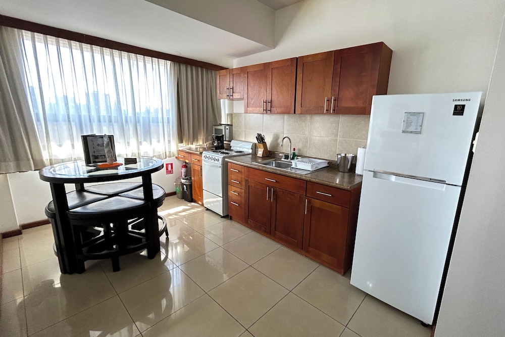 Suites Jardin Imperial 14/63
