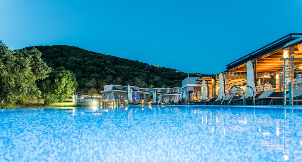 AQUA OLIVA RESORT 66/71