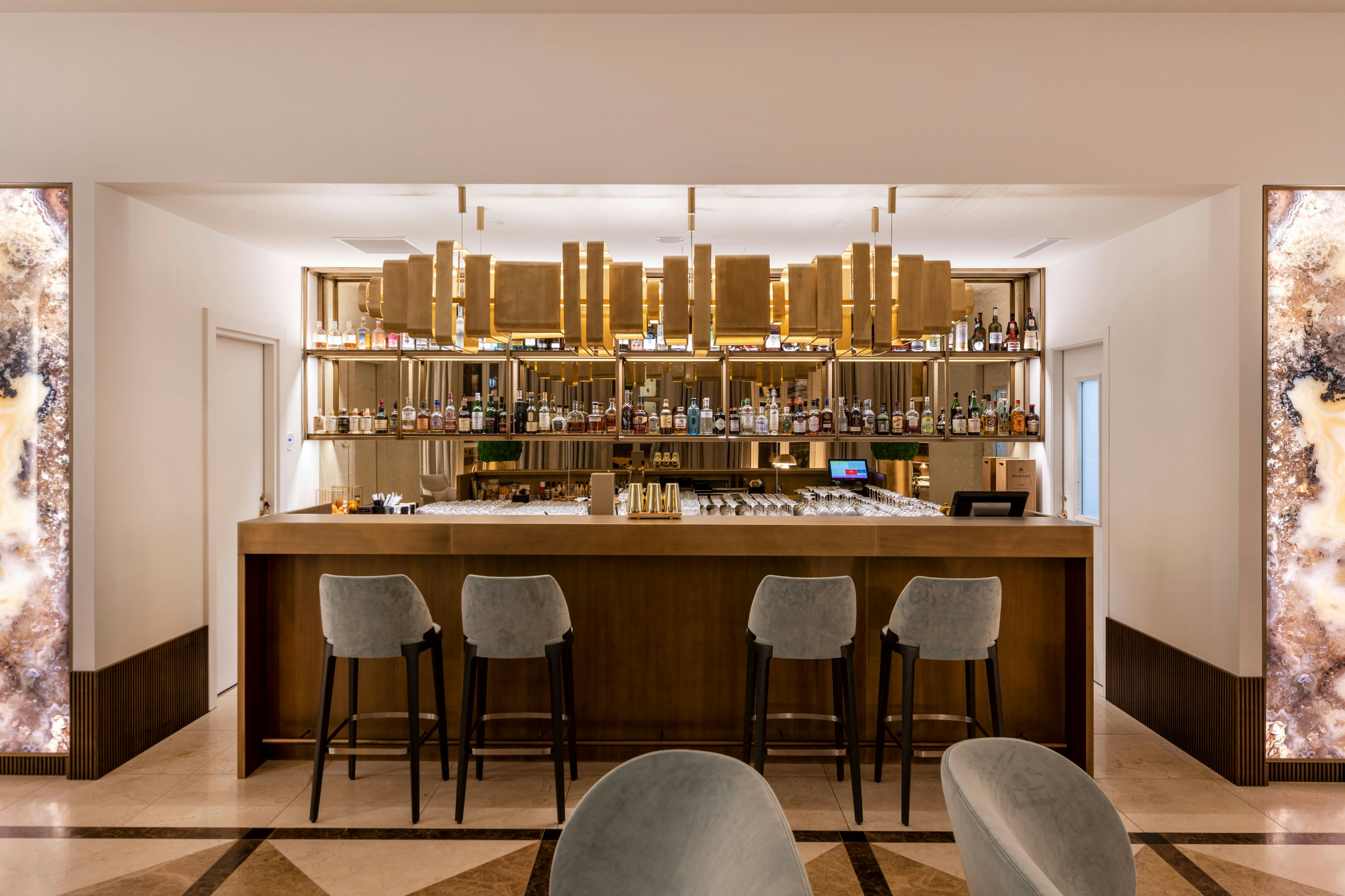 Grand Hotel Vilnius, Curio Collection by Hilton 21/47
