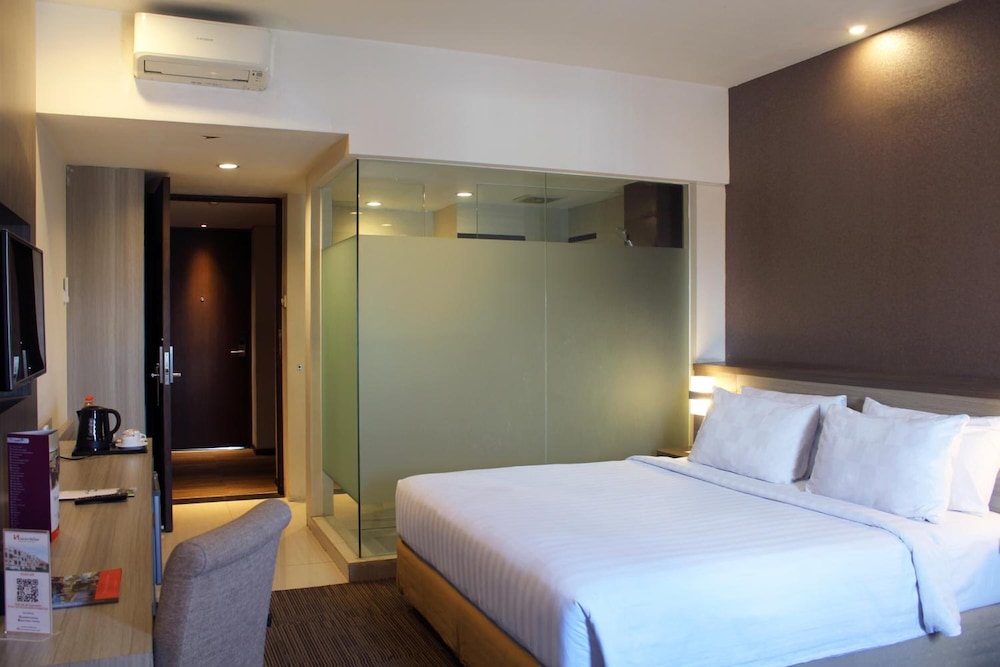 Swiss-Belinn Cibitung 8/29