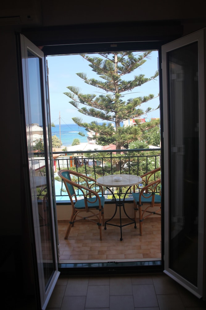 Panorama Hotel Stalis 33/50