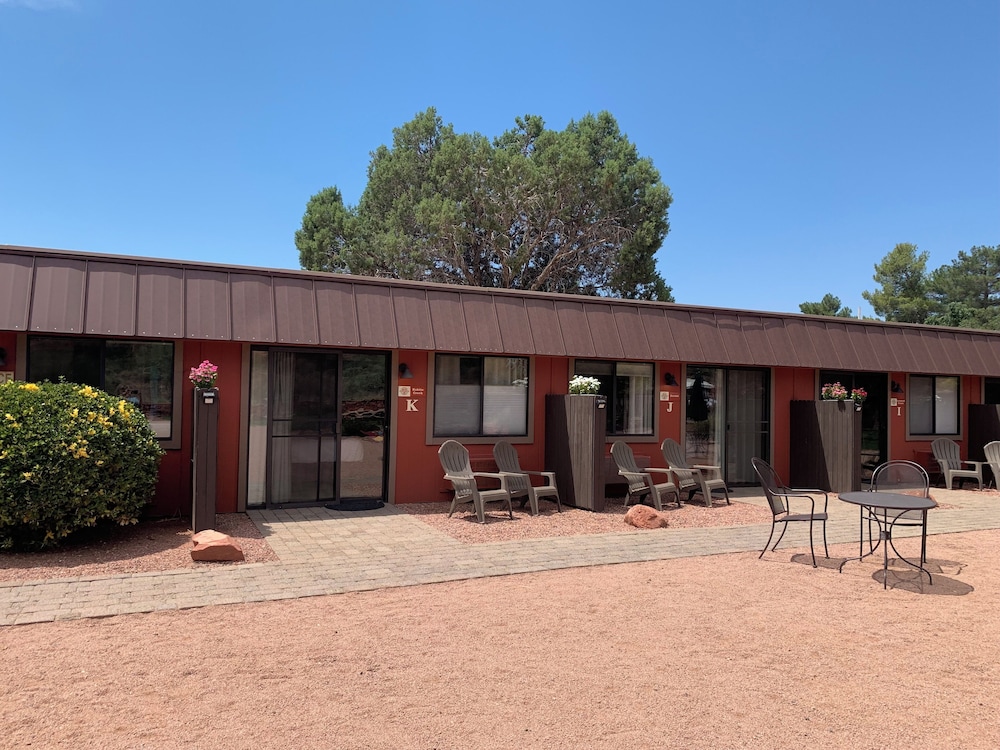 Red Agave Resort 3/50