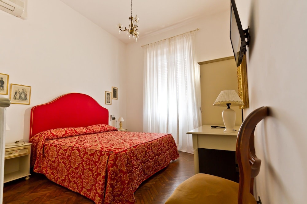 Hotel La Vela 36/46