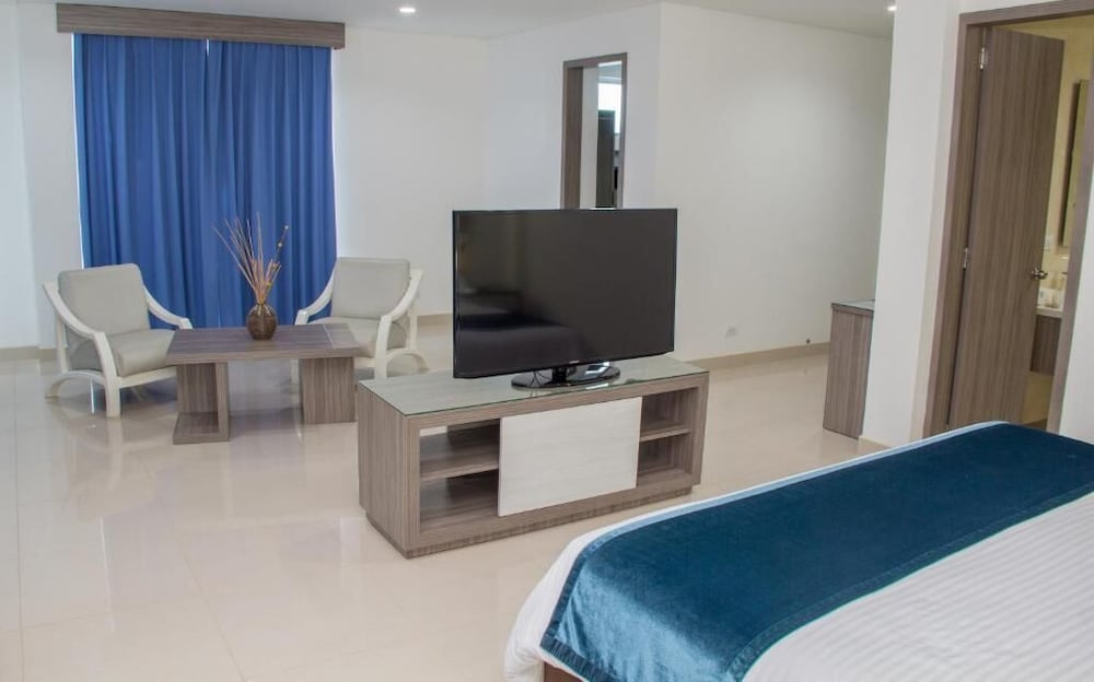Hotel Altamar 15/40