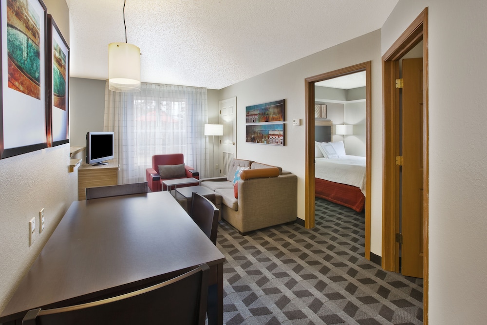 Towneplace Suites By Marriott Brookfield 31/42