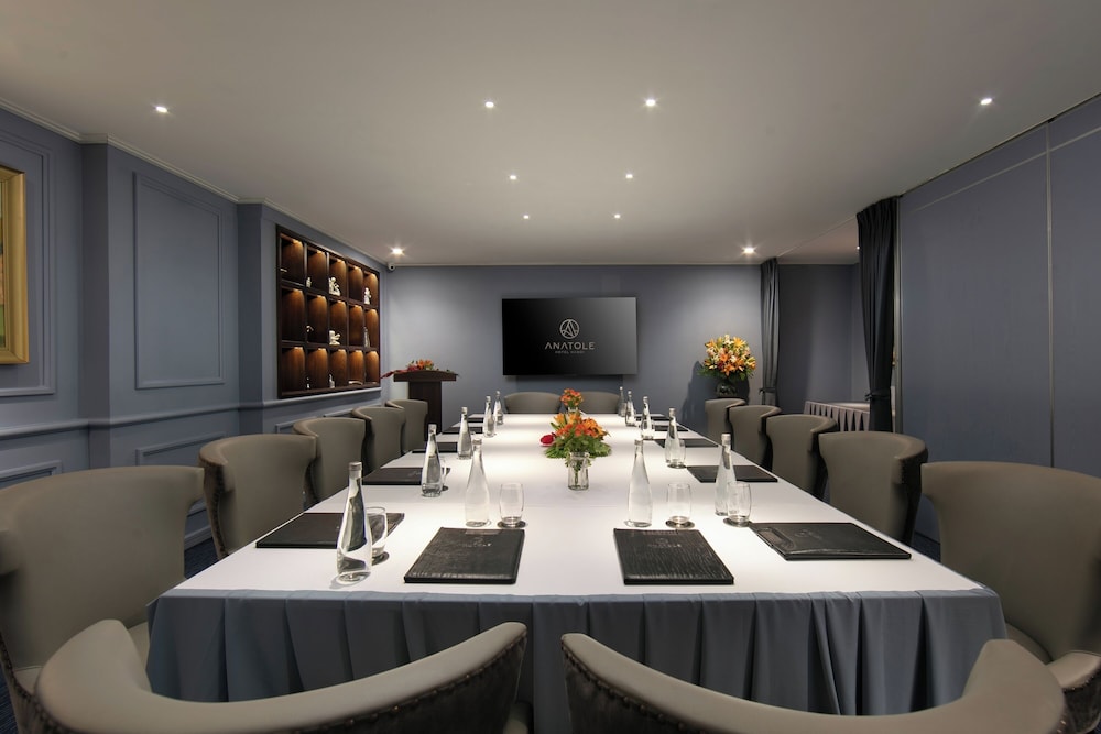 Anatole Hotel Hanoi 39/50
