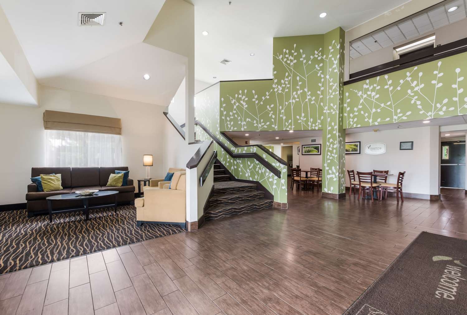 Studio6 Suites - Knoxville, TN - Downtown 27/35