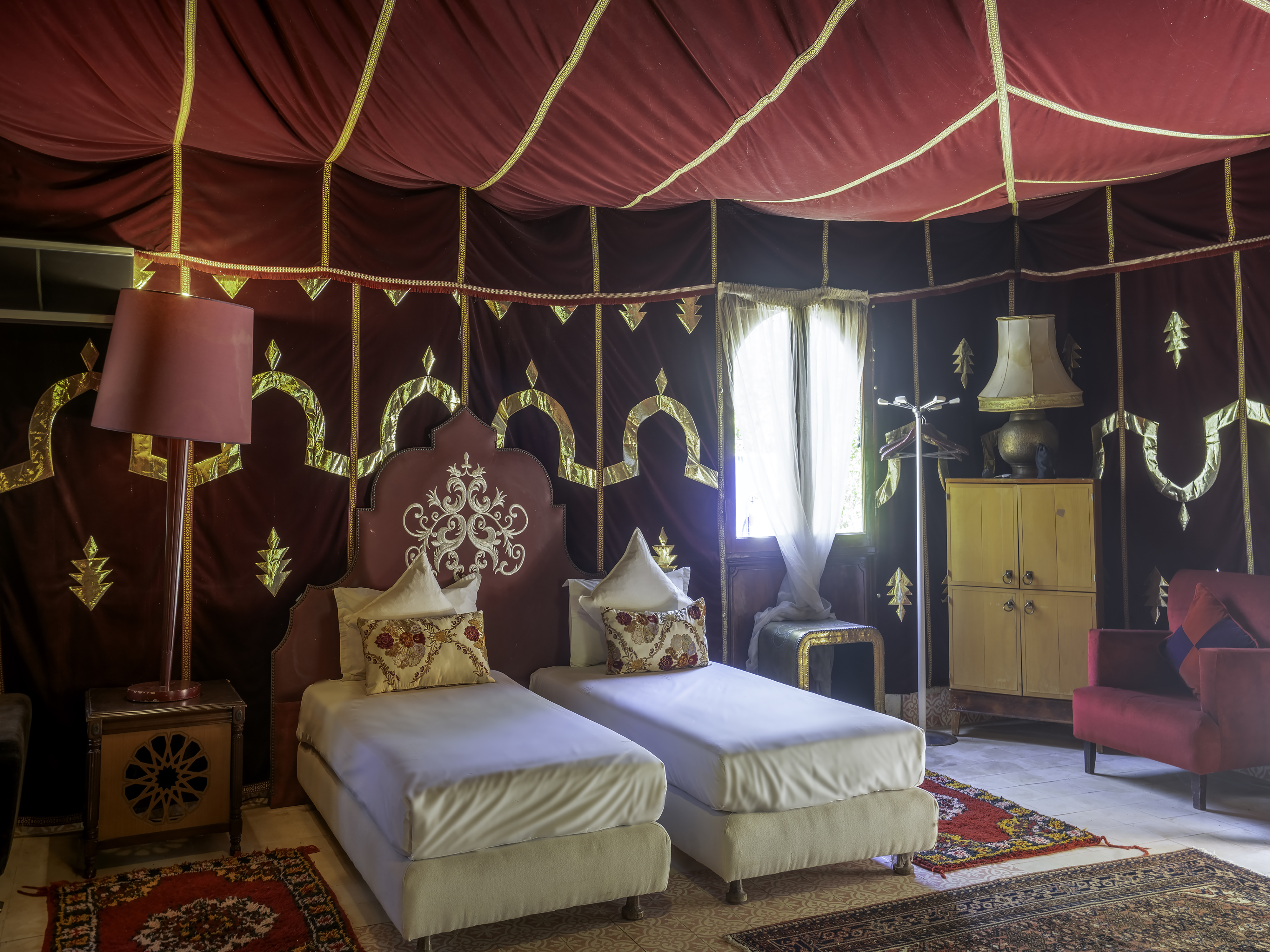 Tent Senior