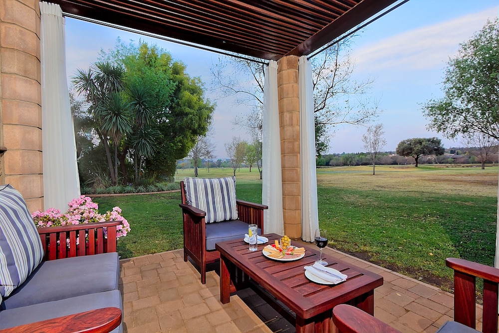Centurion Golf Suites 27/50