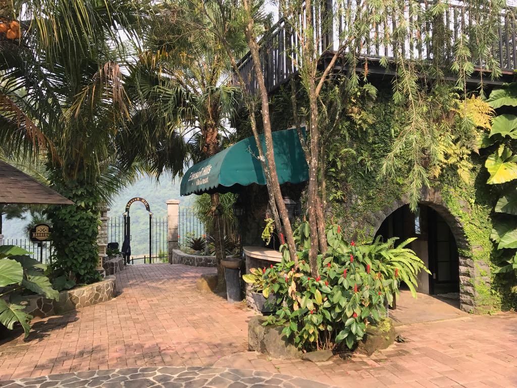 Edensor Hills Villa, Resort & Cafe 43/51