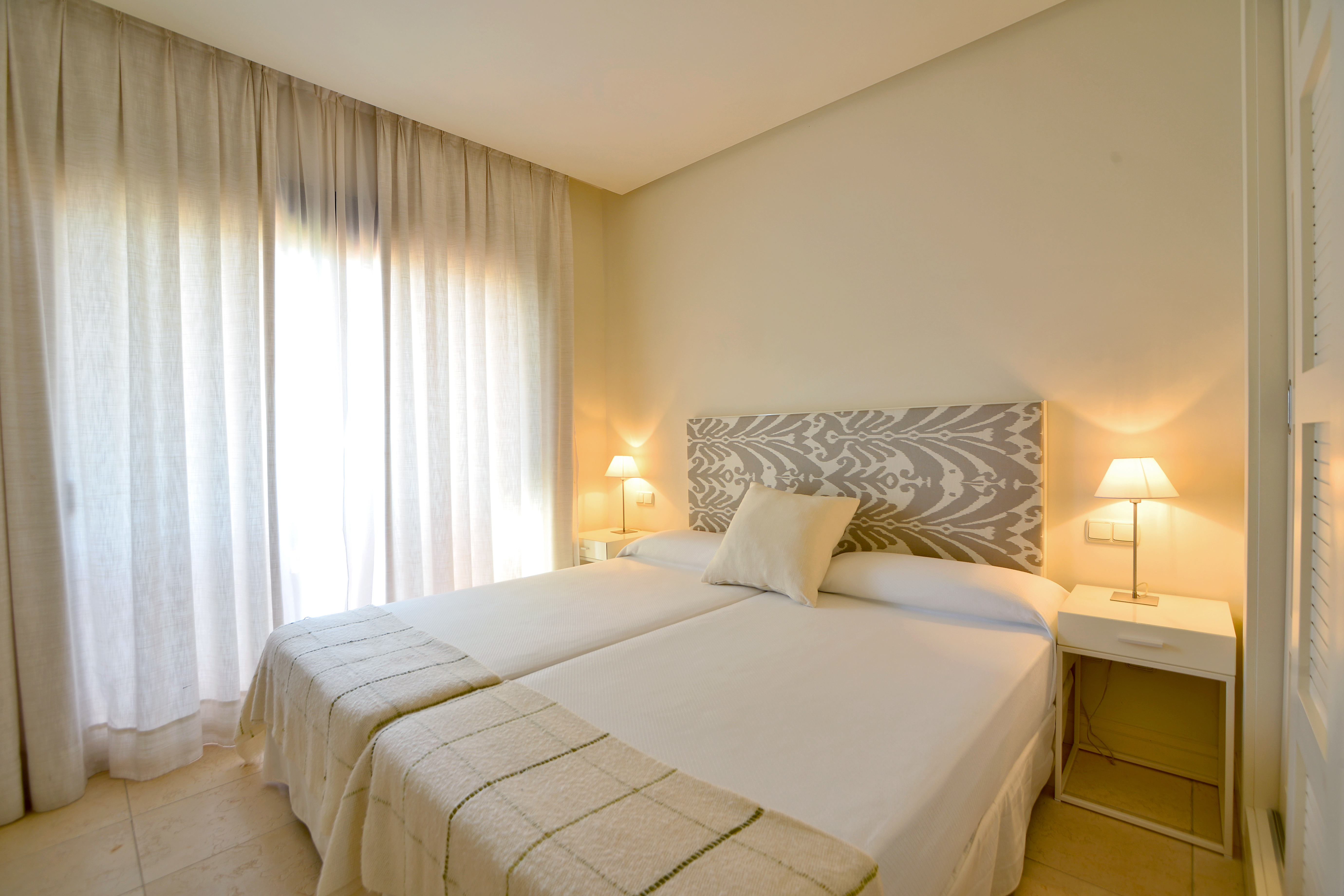 2 Bedrooms, Apartment, 2 Bathrooms