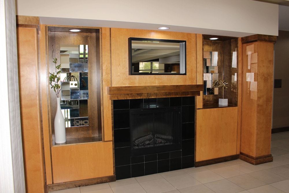 Fairfield Inn Suites Kansas City Liberty 1/40
