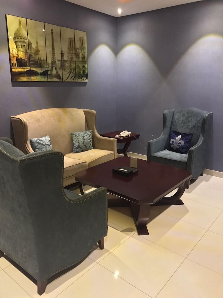 تالين غرناطة للشقق الفندقية(Taleen Granada Serviced Apartments) 48/72