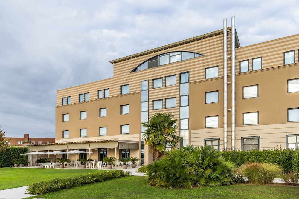 Hotel Omnia 3/50