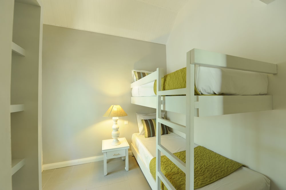 Veranda Grand Baie Hotel and Spa 27/66
