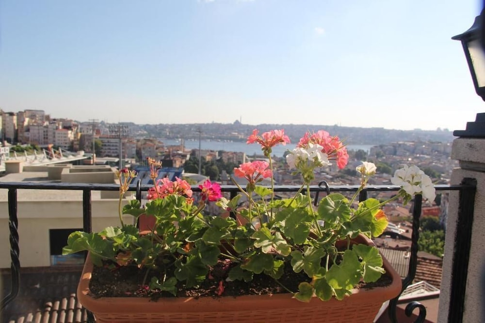 Euro Plaza Hotel Istanbul 29/30