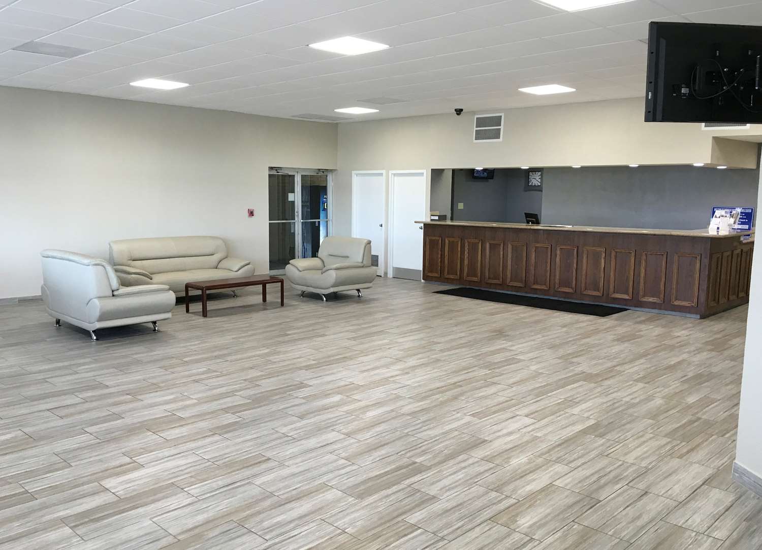 Americas Best Value Inn & Suites Greenville 10/16