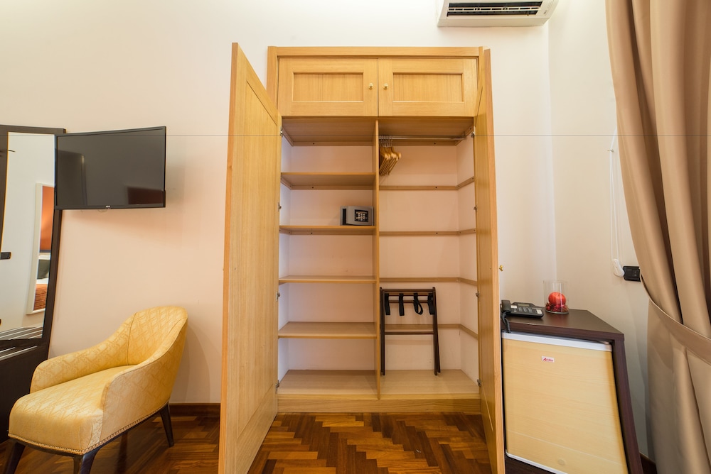 Bed Breakfast Chiaia 32 29/50