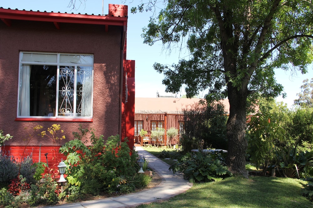 Gumtree Guest House 4/64