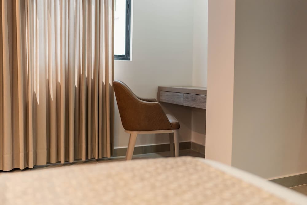 Amari Living Suites 26/31