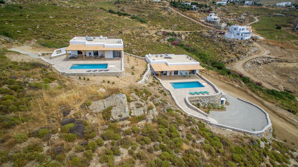 Mikri Villas 41/49