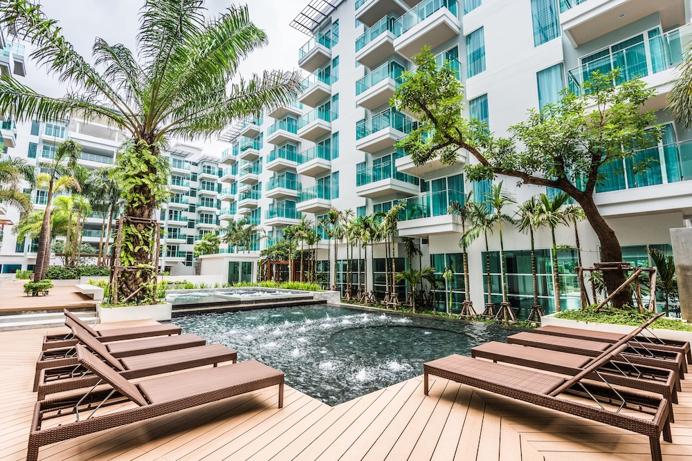 Fishermen's Harbour Urban Resort 43/50