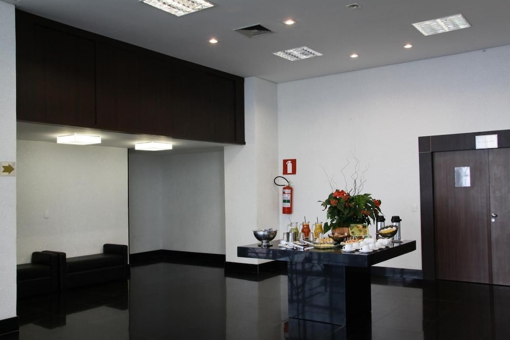 Piemonte Hotel 56/65